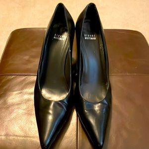 Stuart Weitzman black point toe pumps, 10